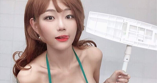 23岁正妹Berry，Cos娜美不科学身材爆红