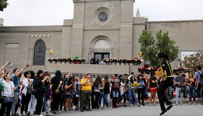 永远的King of Pop！Michael Jackson逝世10周年