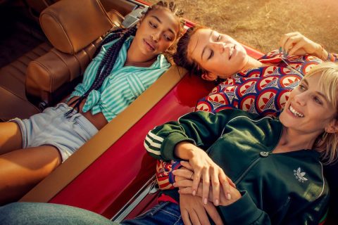 #Netflix 女僚机 Voleuses (2023) HD1080P&4K 英语中字 豆瓣: 6.4