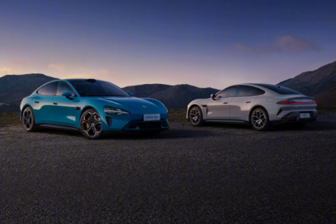 小米汽车 SU7 官宣上市时间；仍有 5 亿人坚持用 QQ 登热搜；阿里云盘宣布个人主页动态将下线